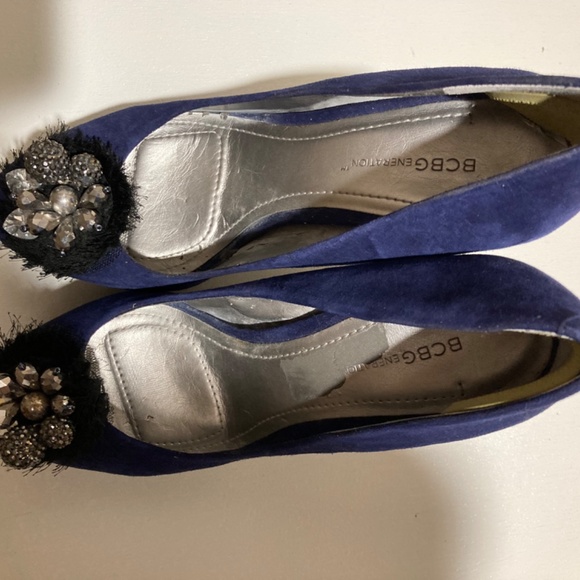 Womans BCBGeneration Size 9 #8893 - Picture 4 of 11